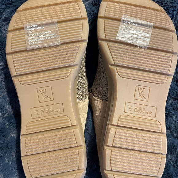 Fearless Clog Mules Beige 8.5 - Picture 3 of 6